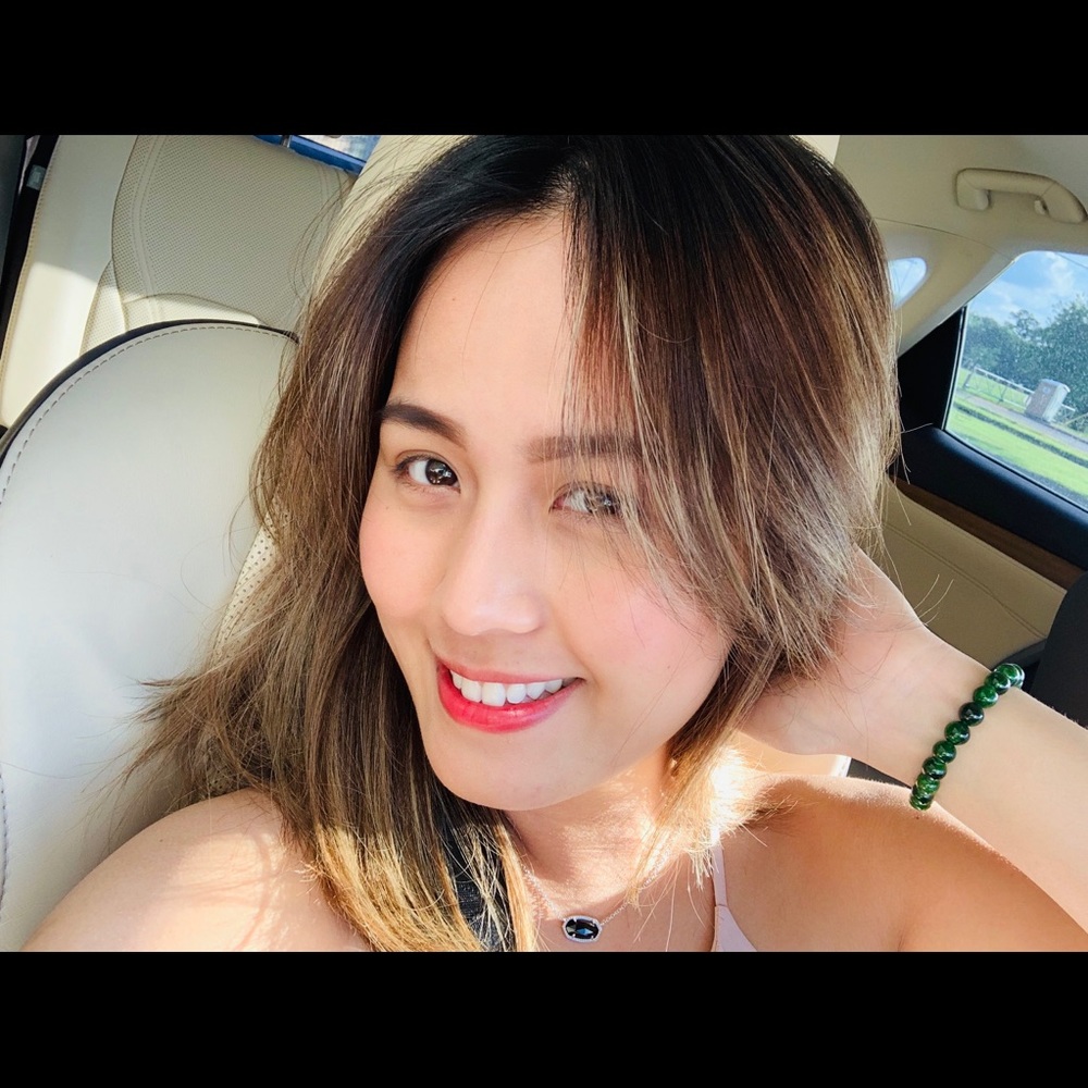 Meet your Posher, Huong